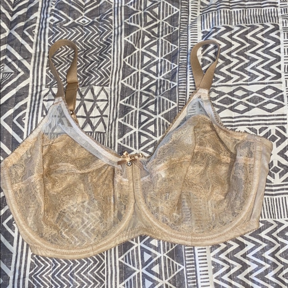 Nude Bra